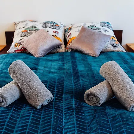 Deluxe Elephant Penthouse Apartment